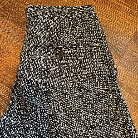 Express Pants Black & White 6 Short - Picture 2 of 7